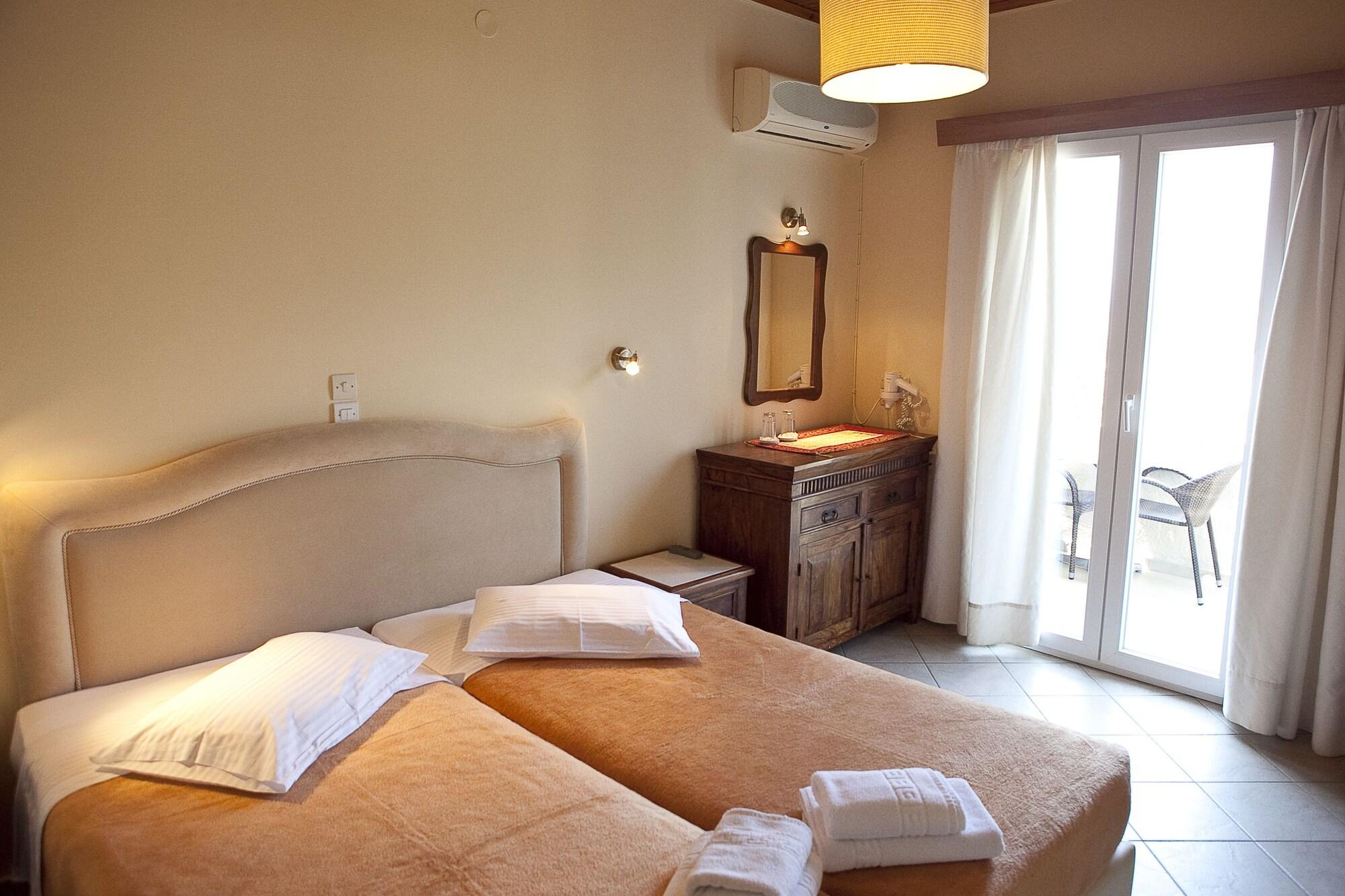 Virginia Hotel Samos Town Exterior foto